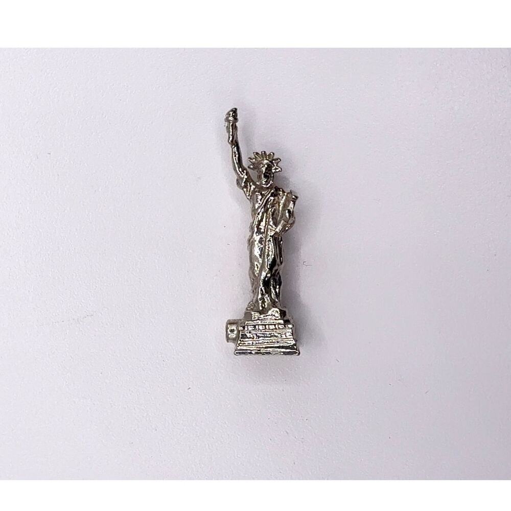 Vintage Wells Sterling Statue of Liberty Figural Clasp Half